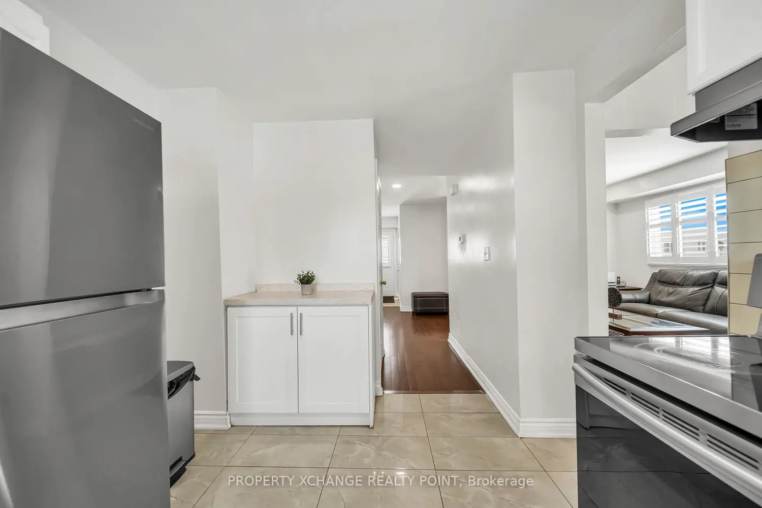 12 Waverly Street photo 5
