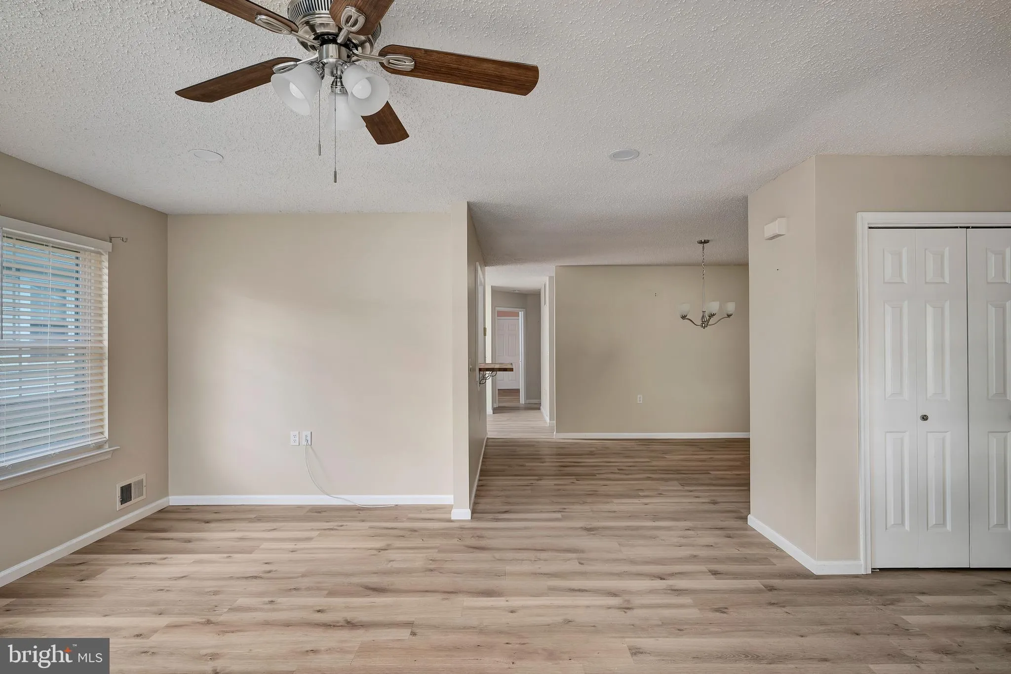 Additional image 35 of 98 Pine Oak Boulevard, Barnegat, NJ 08005
