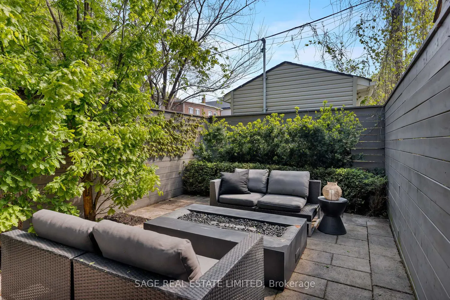 Additional image 9 of 979 Broadview Avenue