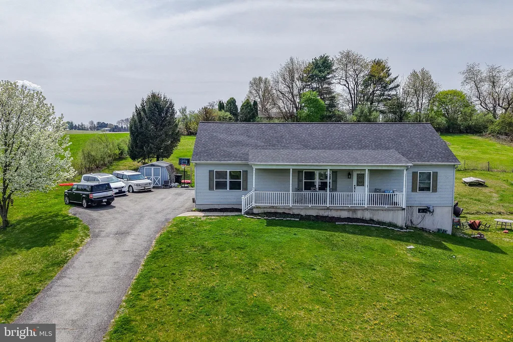 Additional image 89 of 8738 Cardinal Rd, New Tripoli, PA 18066