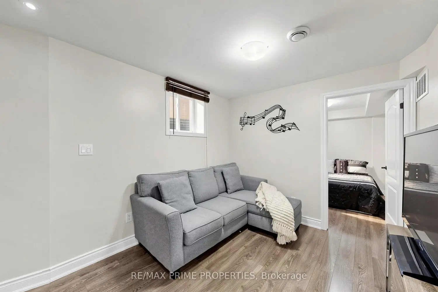 Additional image 13 of 68 Harbourtown Crescent
