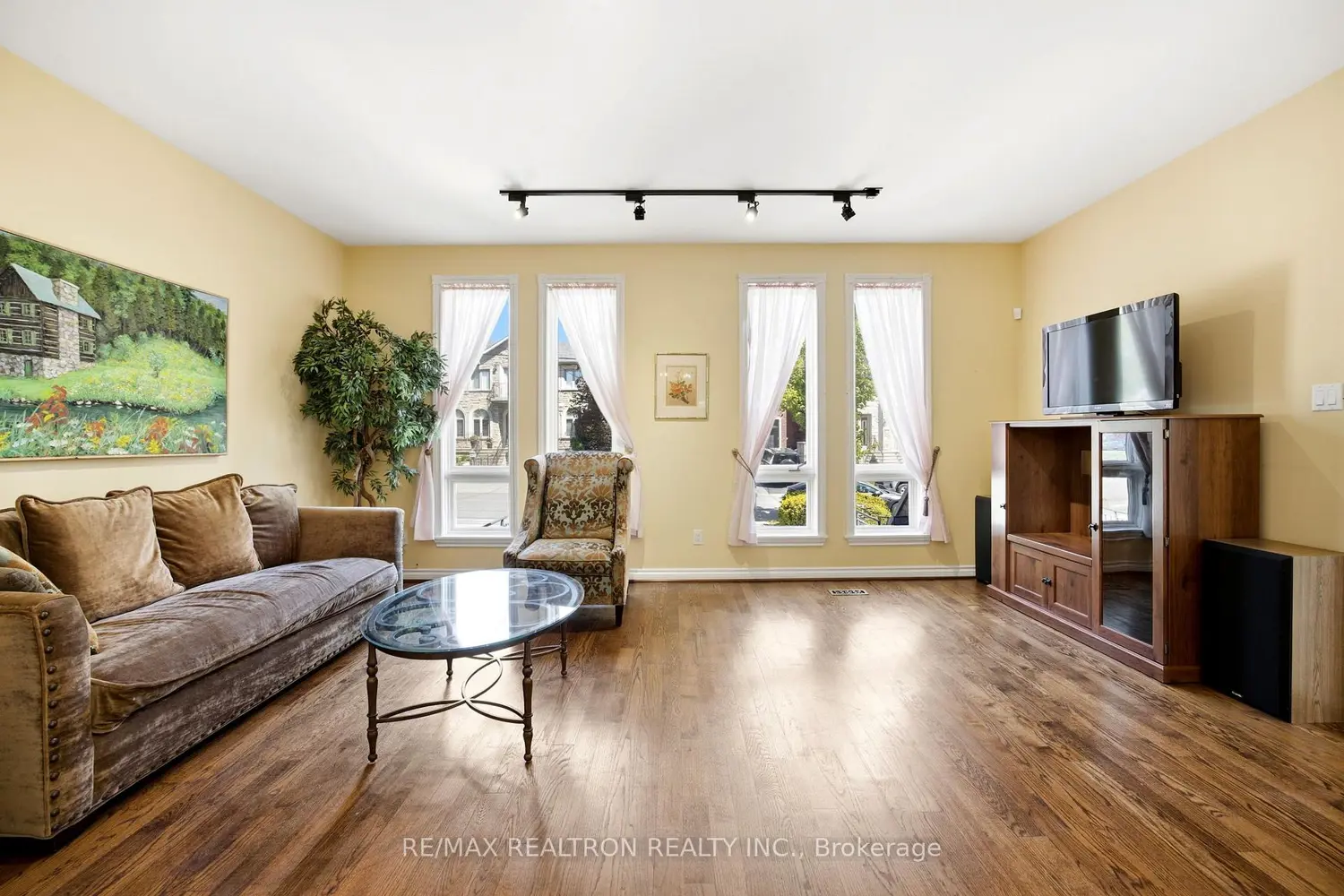 Additional image 4 of 623 Coldstream Avenue