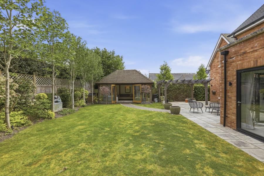 Additional image 8 of 5 bed detached house for saleEnglefield Green, Surrey TW20