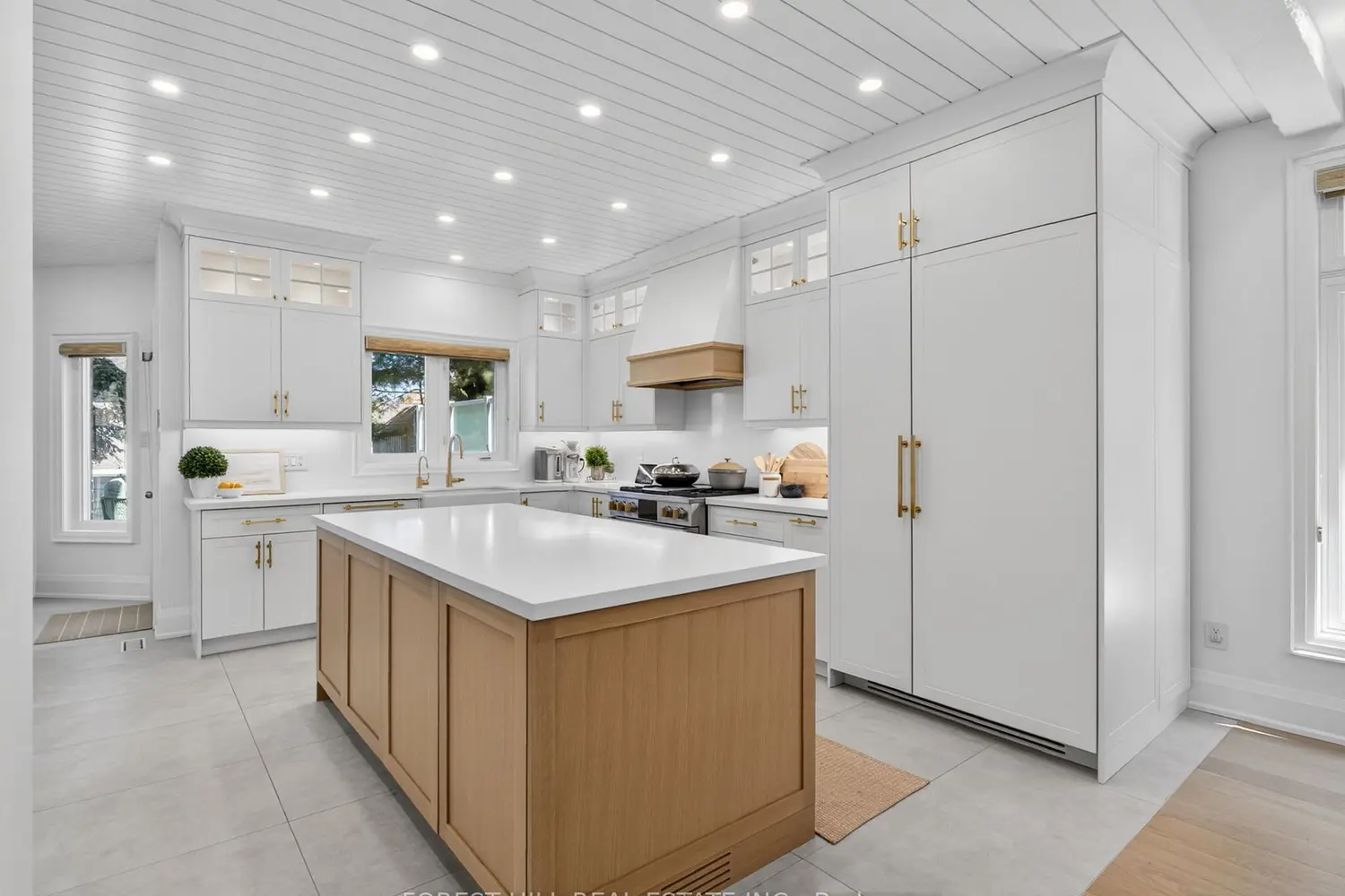 118 Pathlane Road photo 4