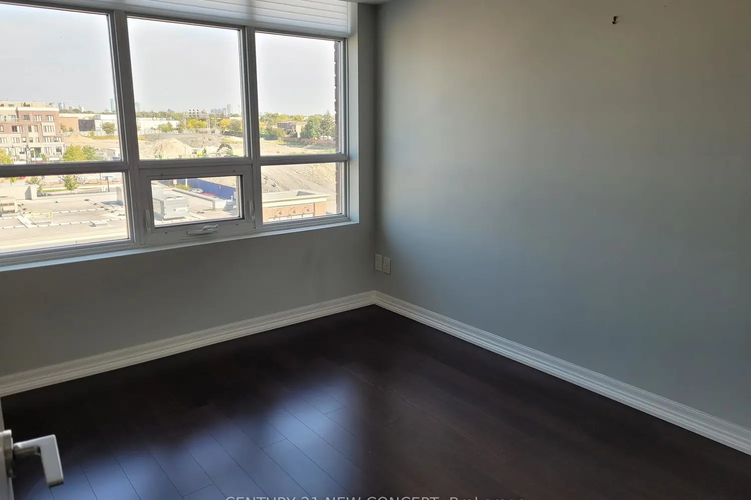 Additional image 11 of 3563 Lake Shore Boulevard 501