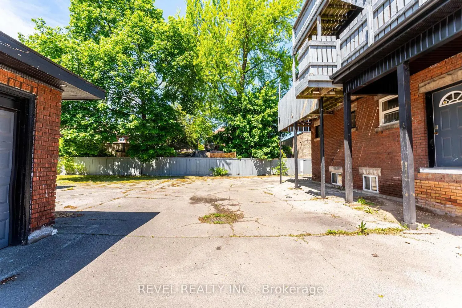 Additional image 15 of 822 Main Street