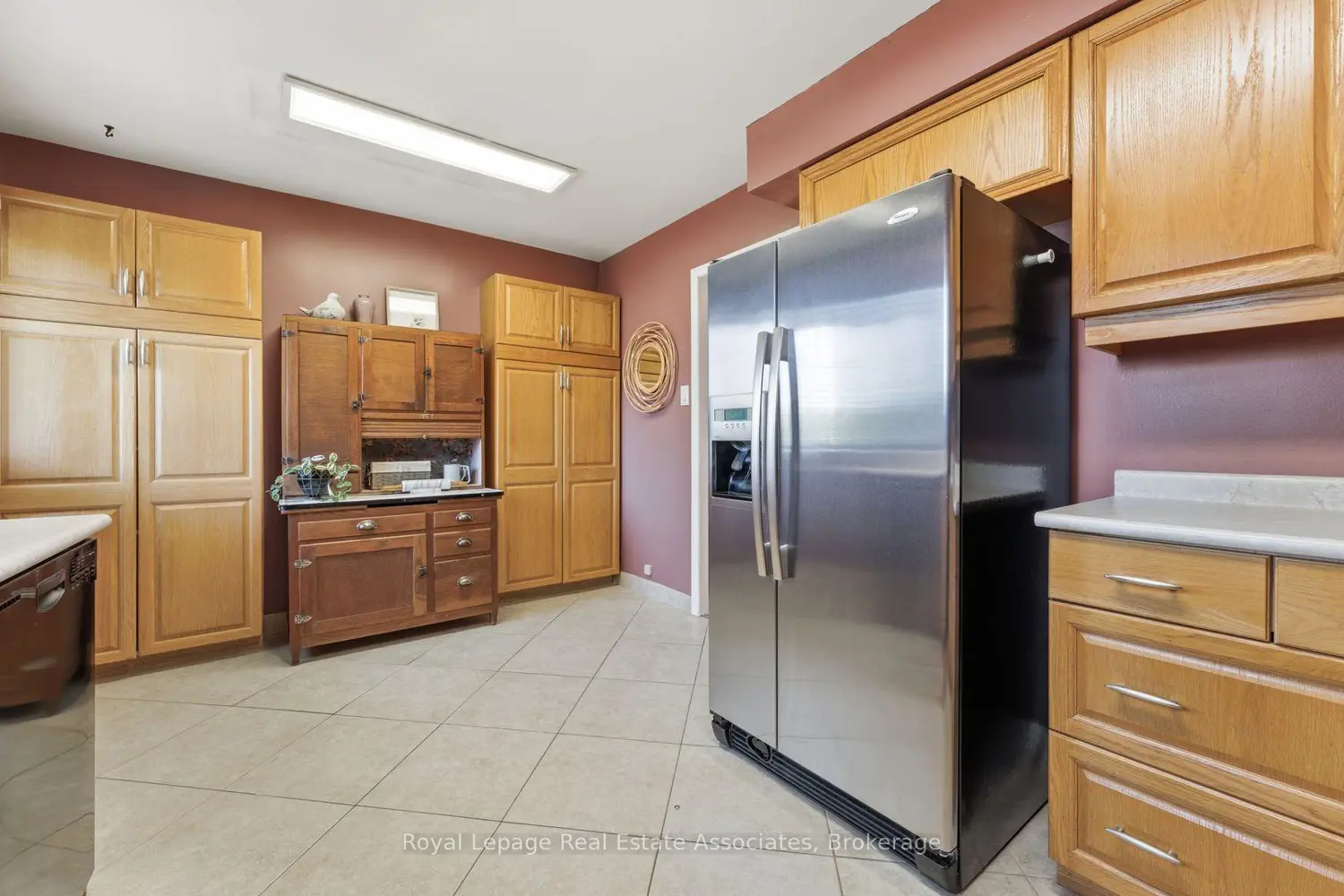 Additional image 6 of 1069 Alexandra Avenue