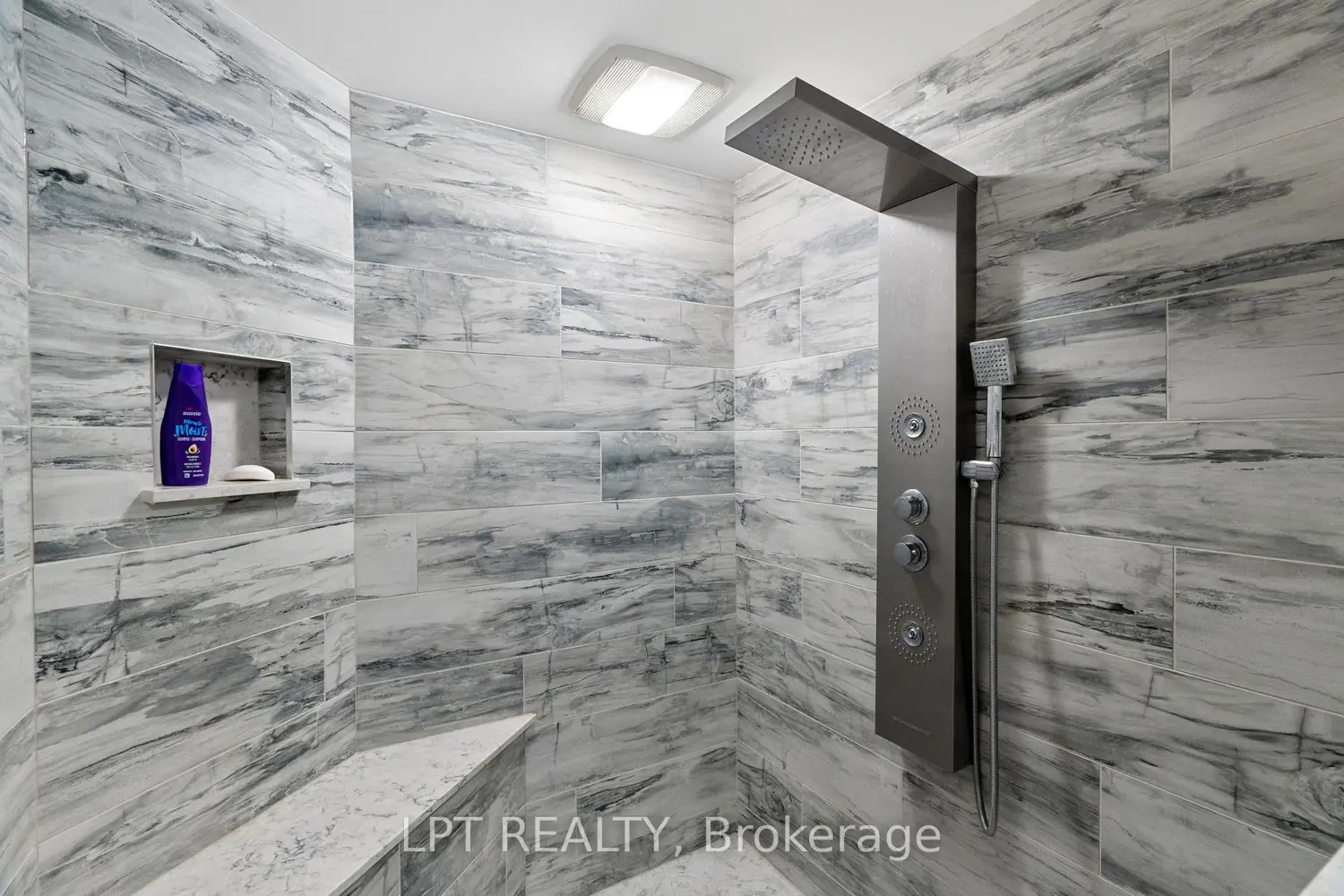 Additional image 10 of 9952 Prince Phillip Street