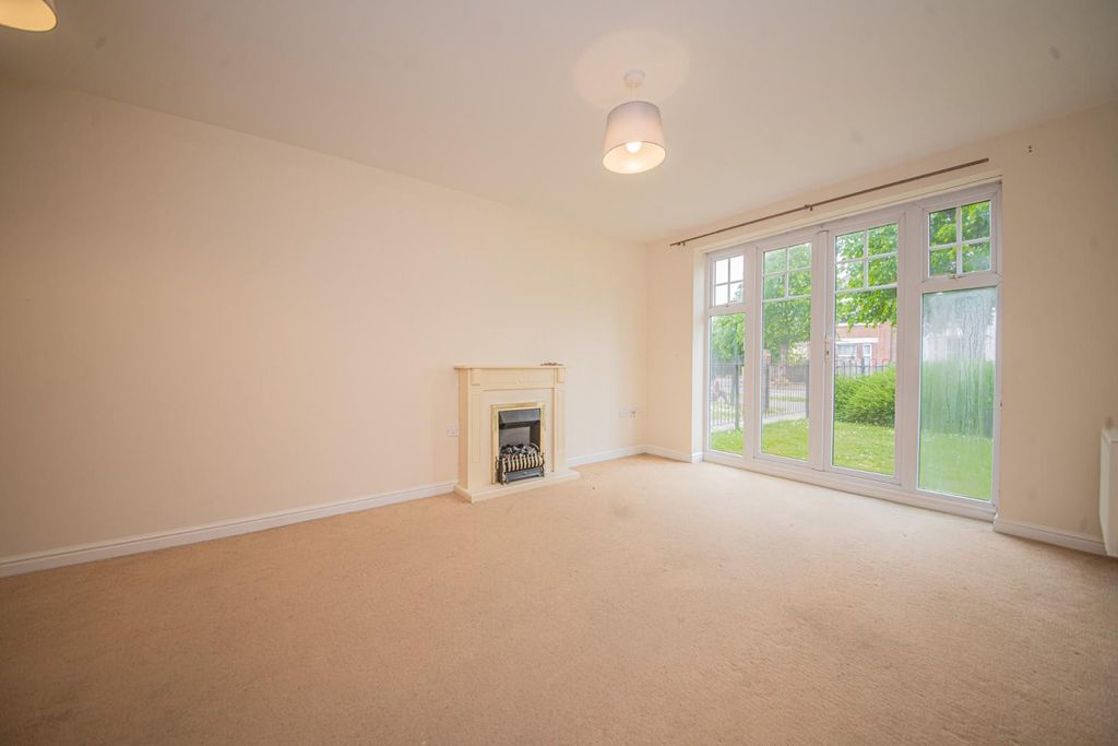 Additional image 6 of 2 bed flat for saleBenny Hill Close, Eastleigh SO50