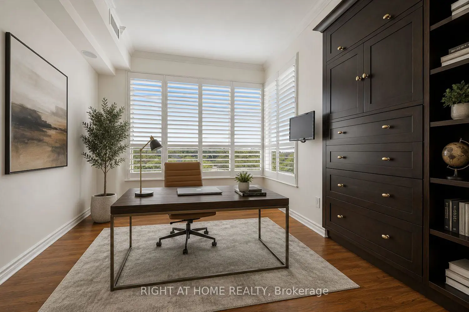 Additional image 12 of 2662 Bloor Street 512