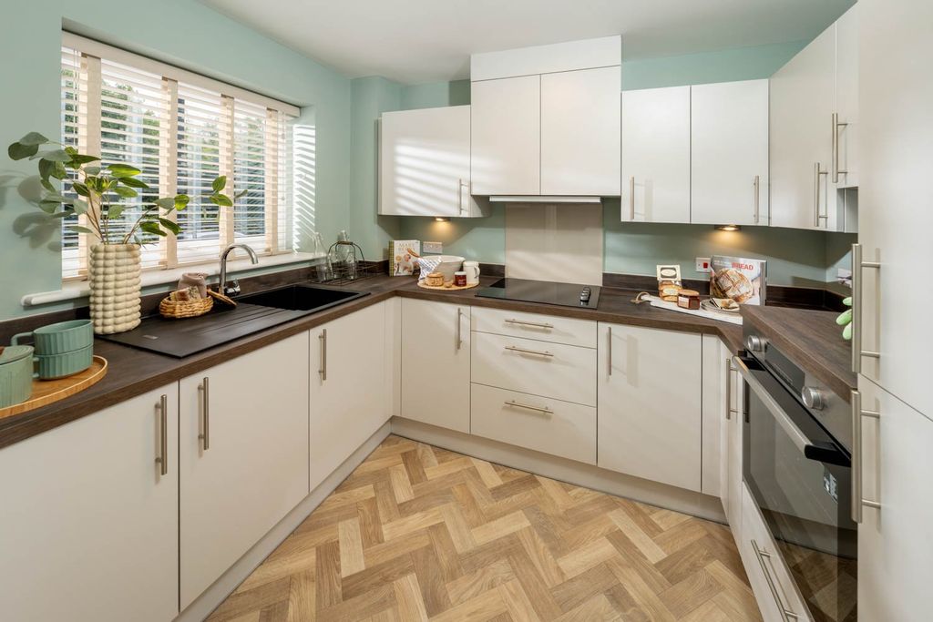Additional image 3 of 2 bed flat for saleBarton Way, Dartmouth, Devon TQ6