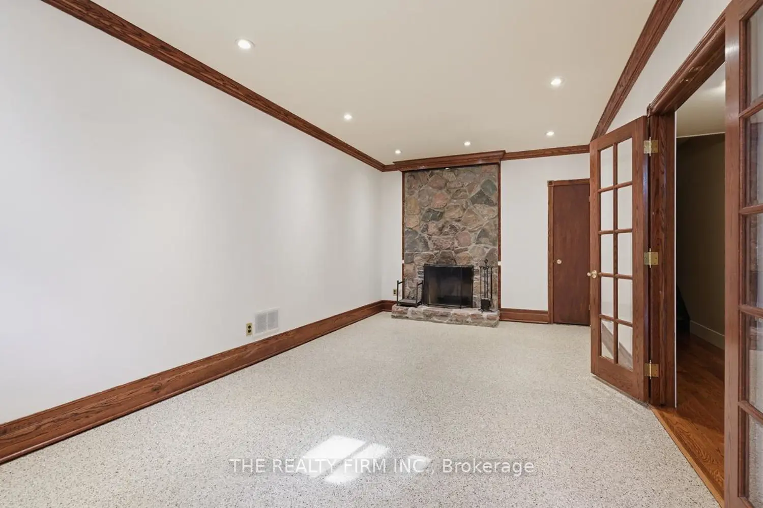 Additional image 8 of 27 Redford Road