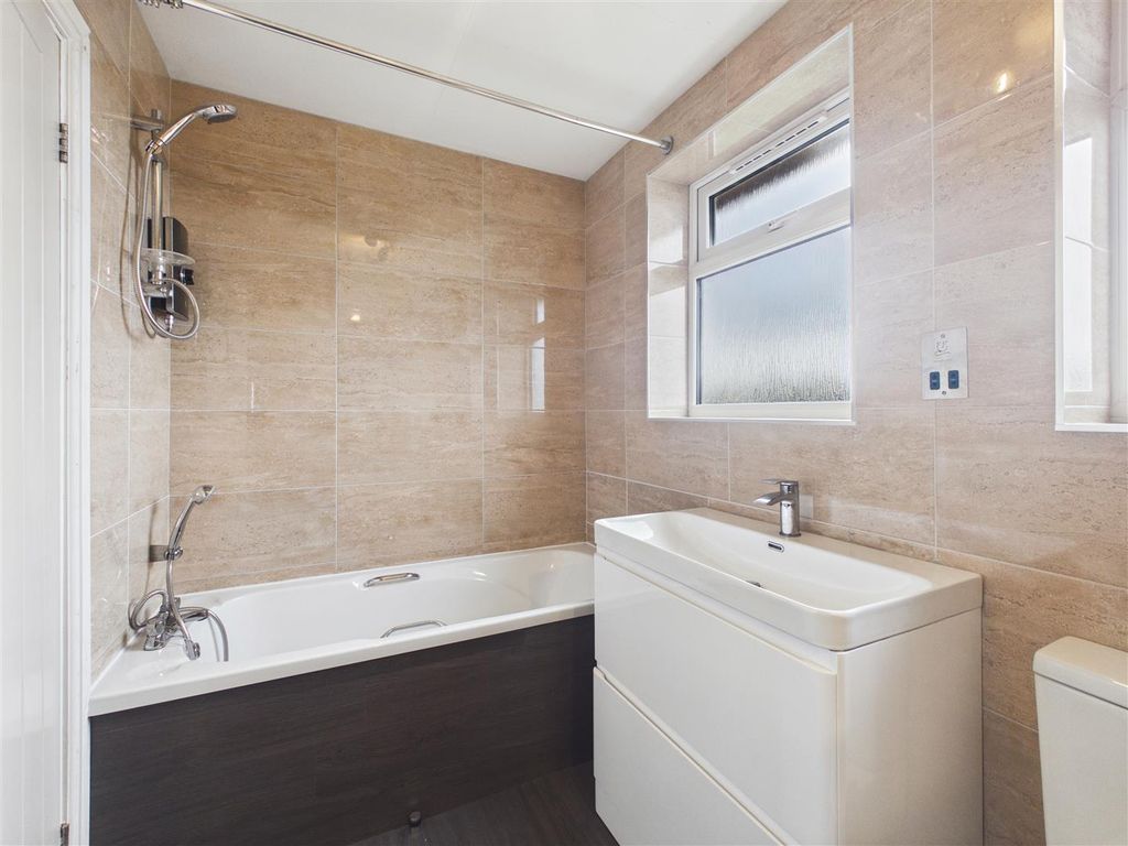 Additional image 20 of 4 bed detached house for saleSalisbury Road, Dronfield S18