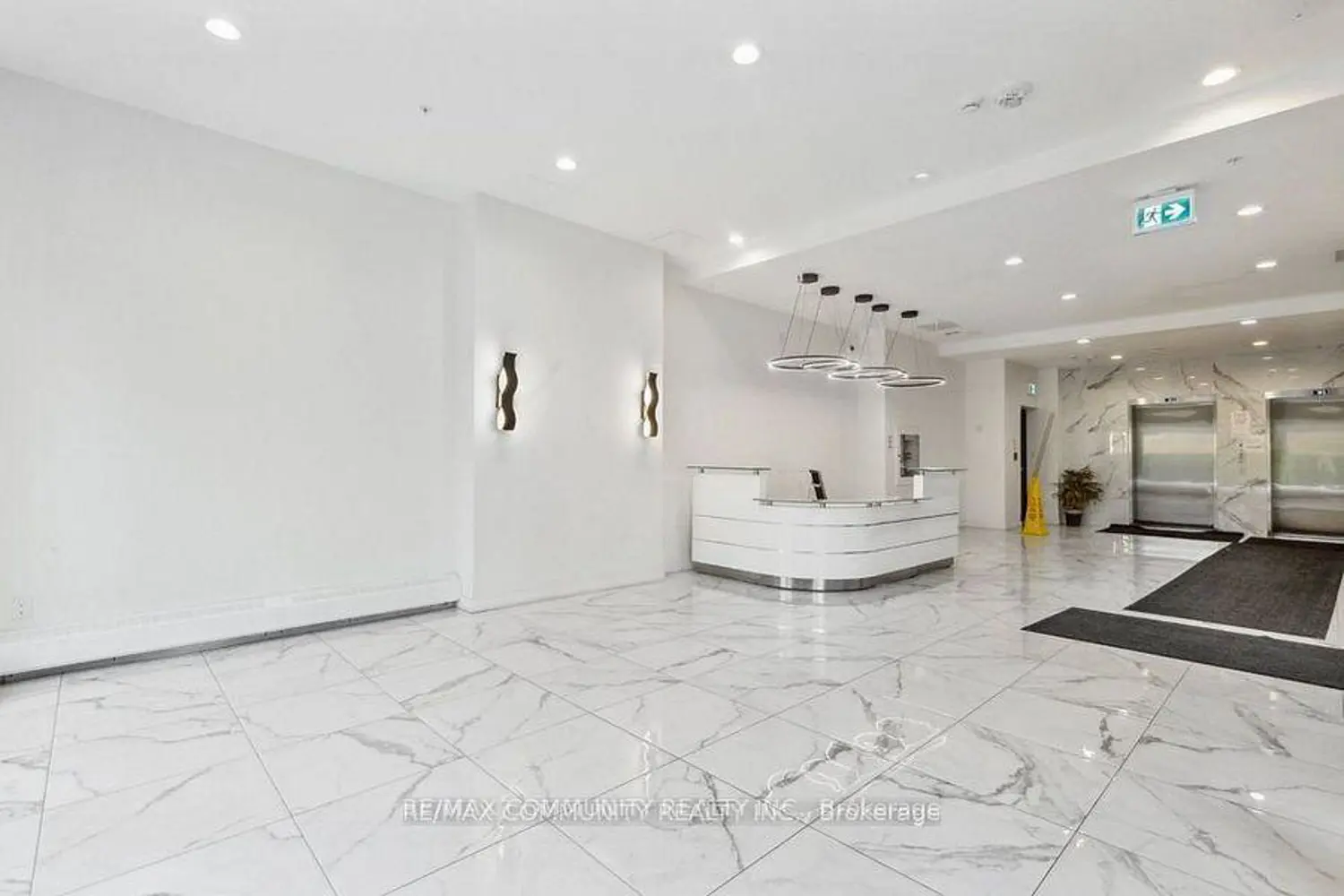 Additional image 4 of 128 King Street 905