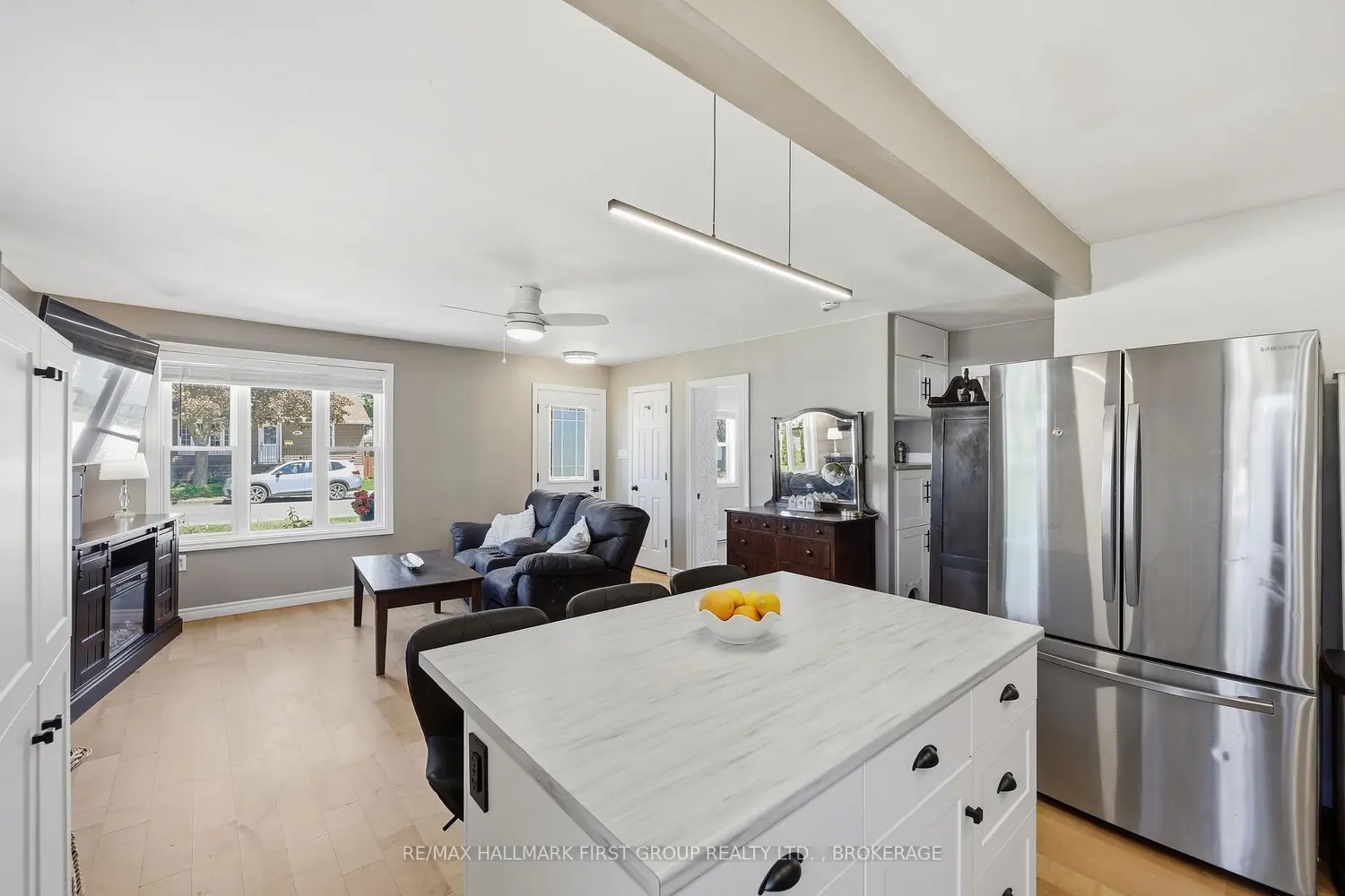 488 Nelson Street photo 3