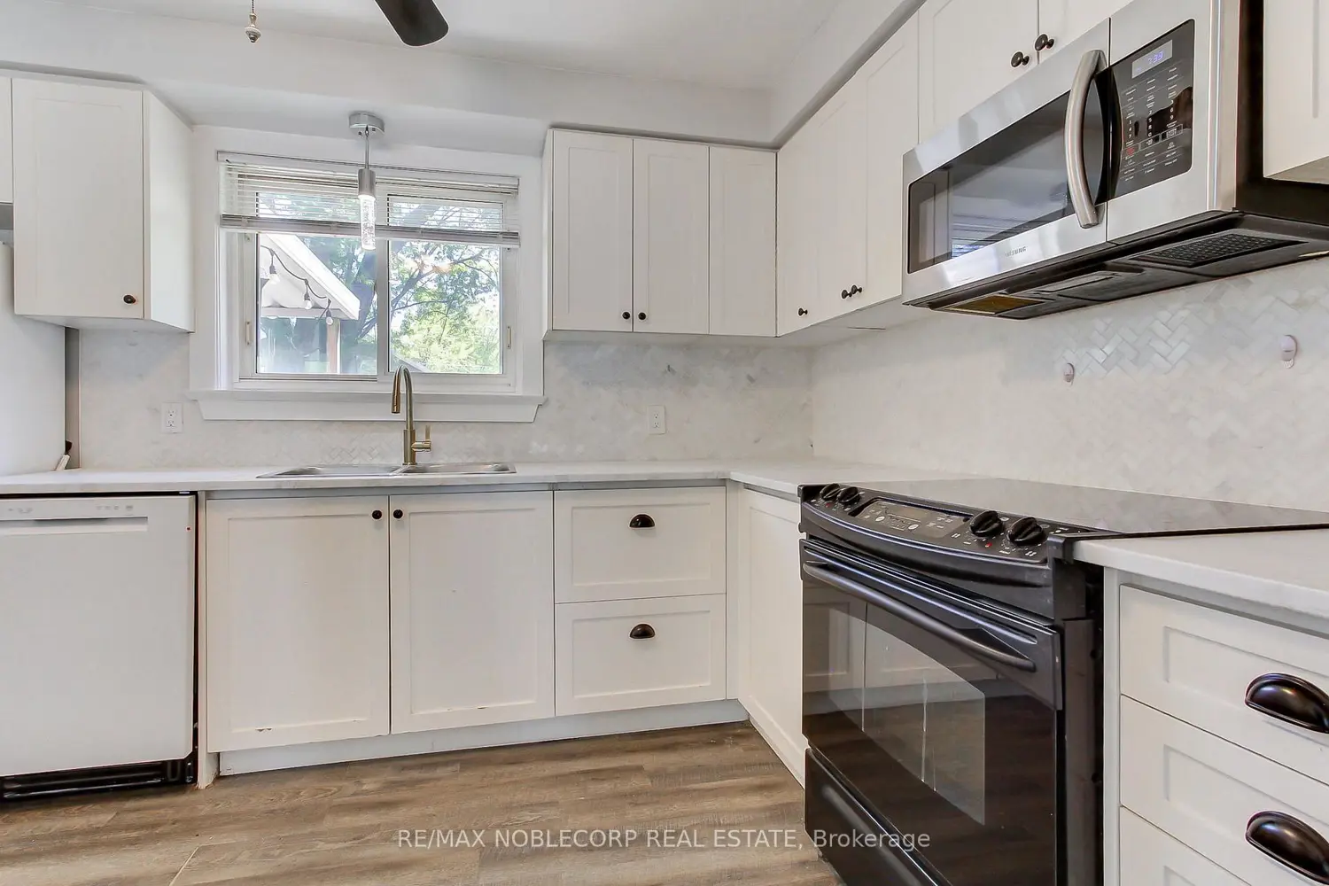 Additional image 11 of 17 Larkdale Crescent