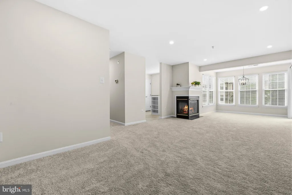 Additional image 4 of 7501 Calderon Court Unit 248, Alexandria, VA 22306