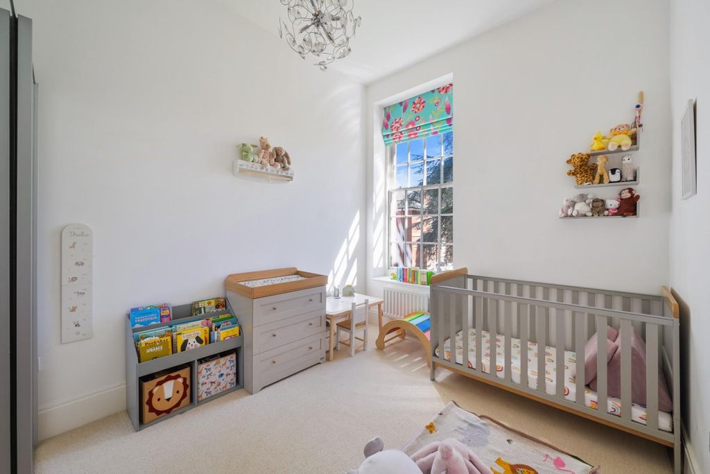 Additional image 9 of 2 bed flat for saleGlanville Way, Epsom KT19