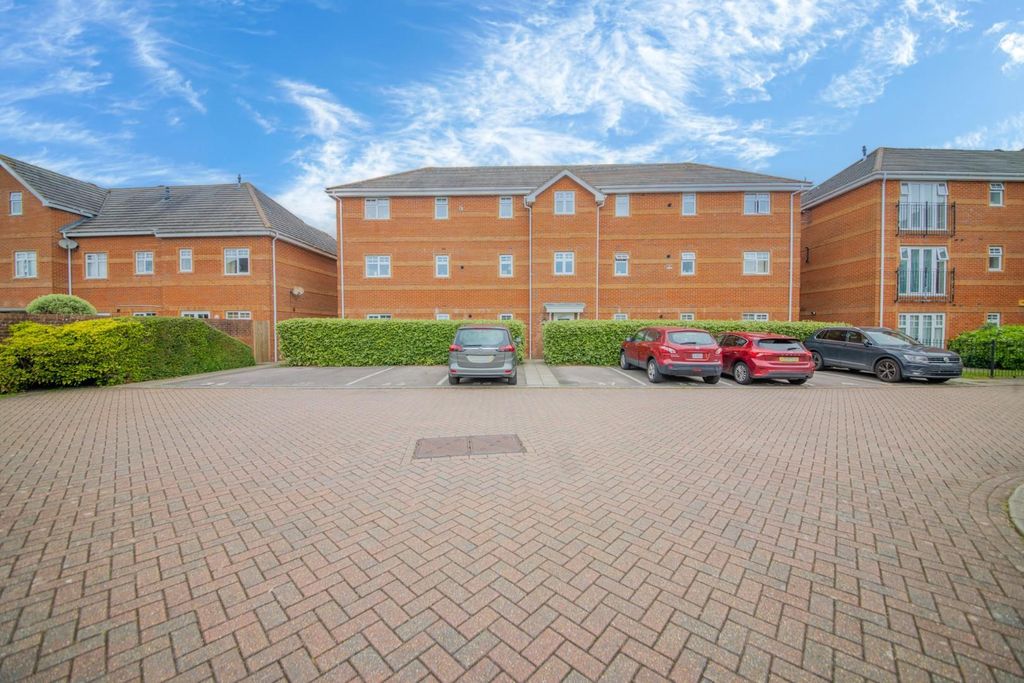 Additional image 13 of 2 bed flat for saleBenny Hill Close, Eastleigh SO50