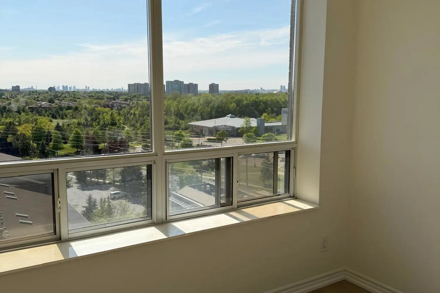 Additional image 8 of 1883 Mcnicoll Avenue 1125