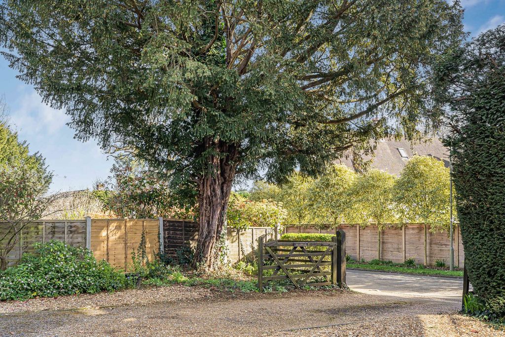 Additional image 41 of 5 bed detached house for saleTite Hill, Englefield Green, Egham, Surrey TW20