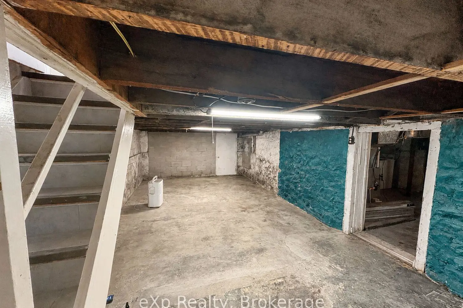 Additional image 13 of 595 9Th Street