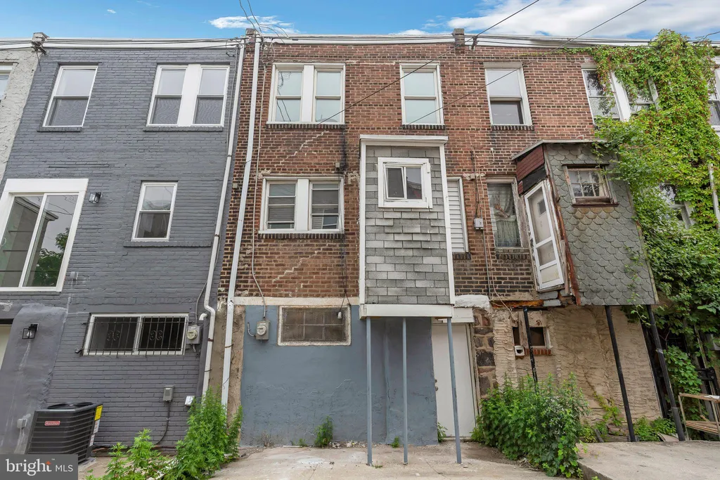 1406 S Patton Street, Philadelphia, PA 19146
