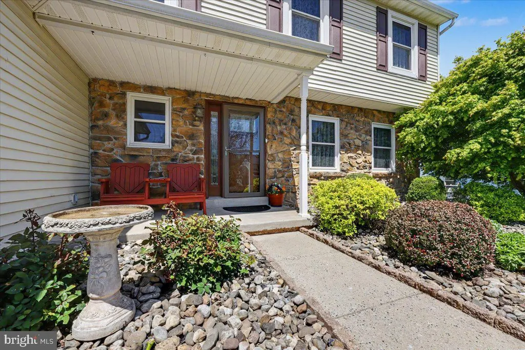 Additional image 3 of 2245 Donna Lane, Pottstown, PA 19464