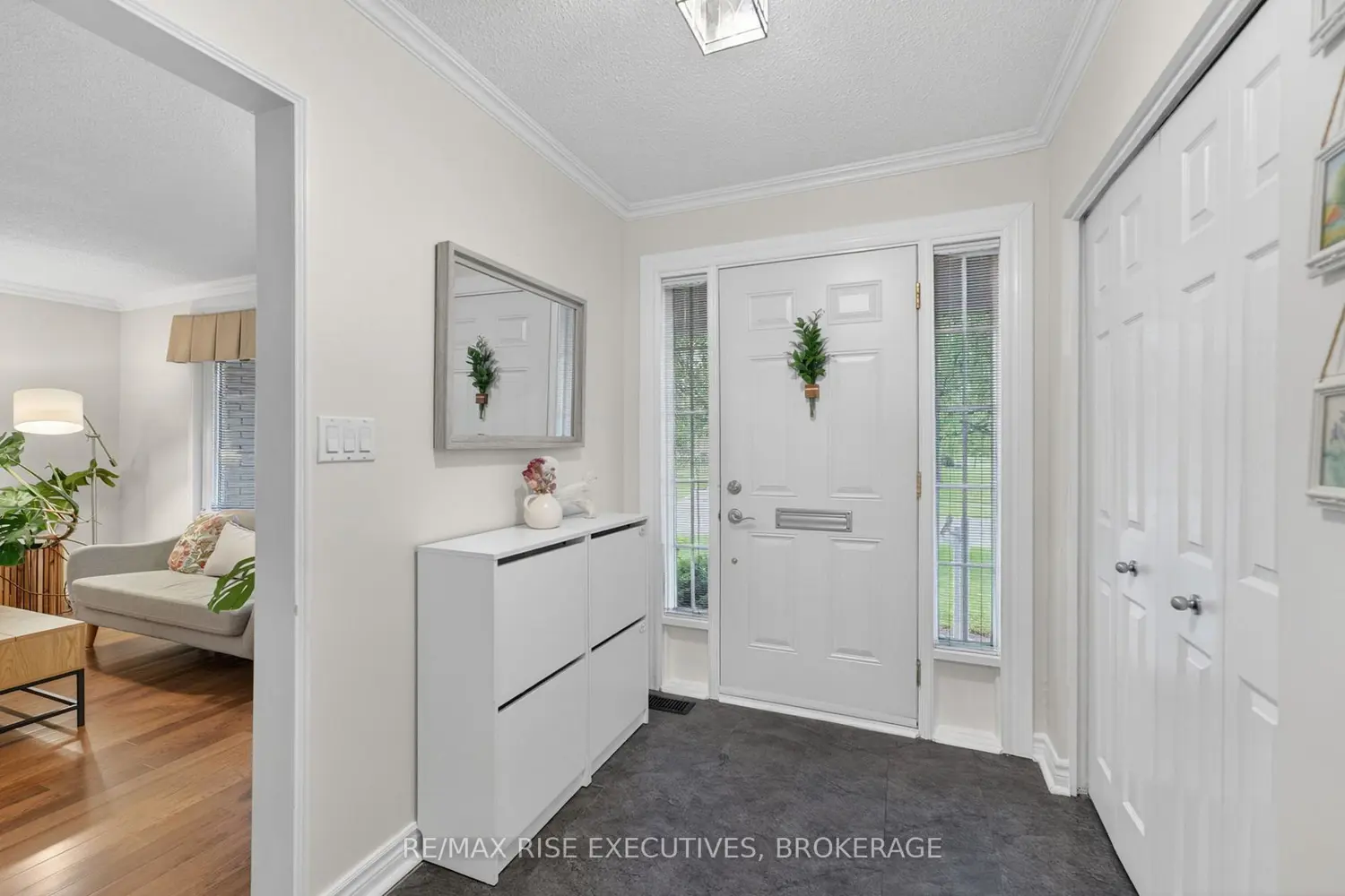 601 Pimlico Place photo 3