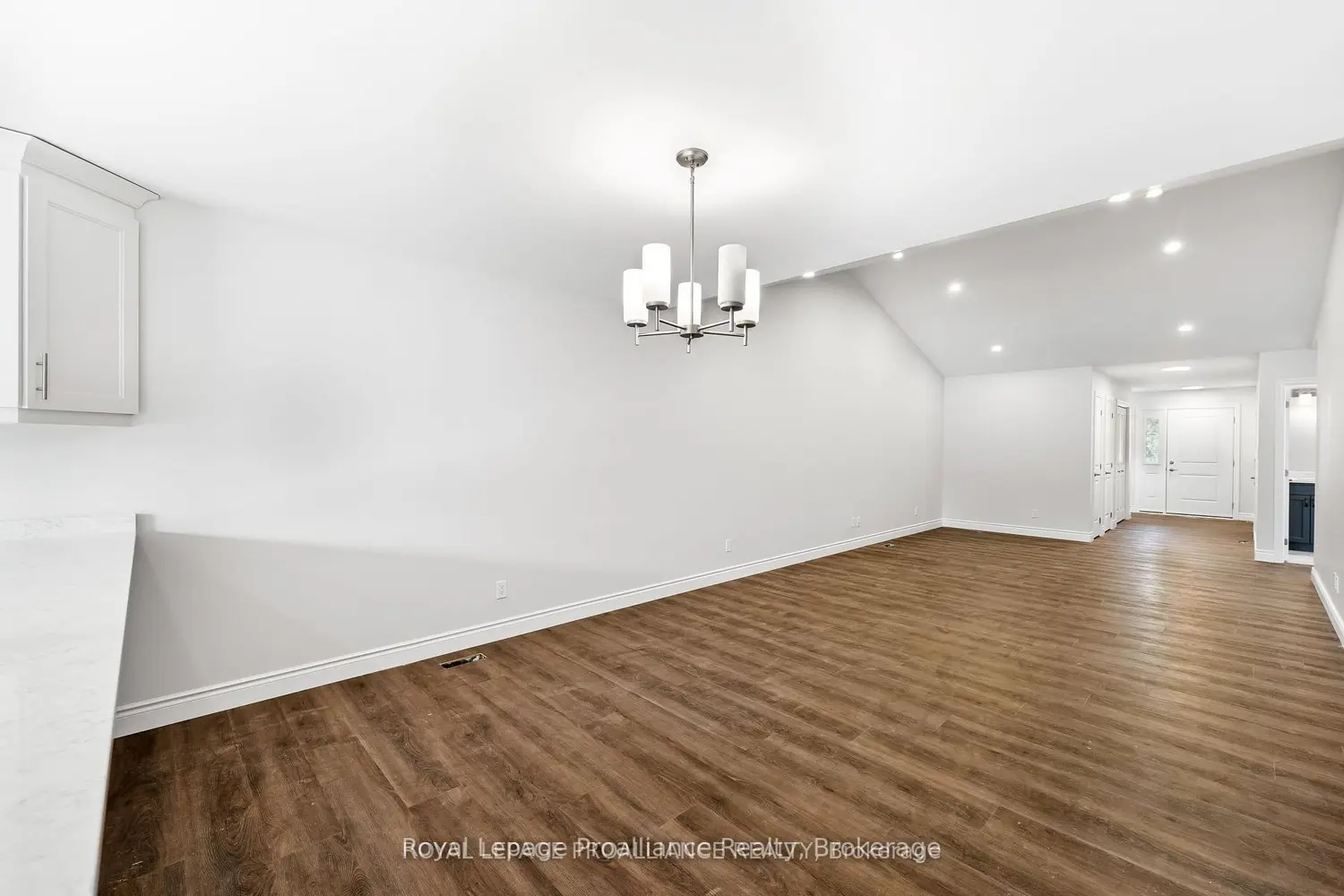 202 Homewood Avenue photo 3