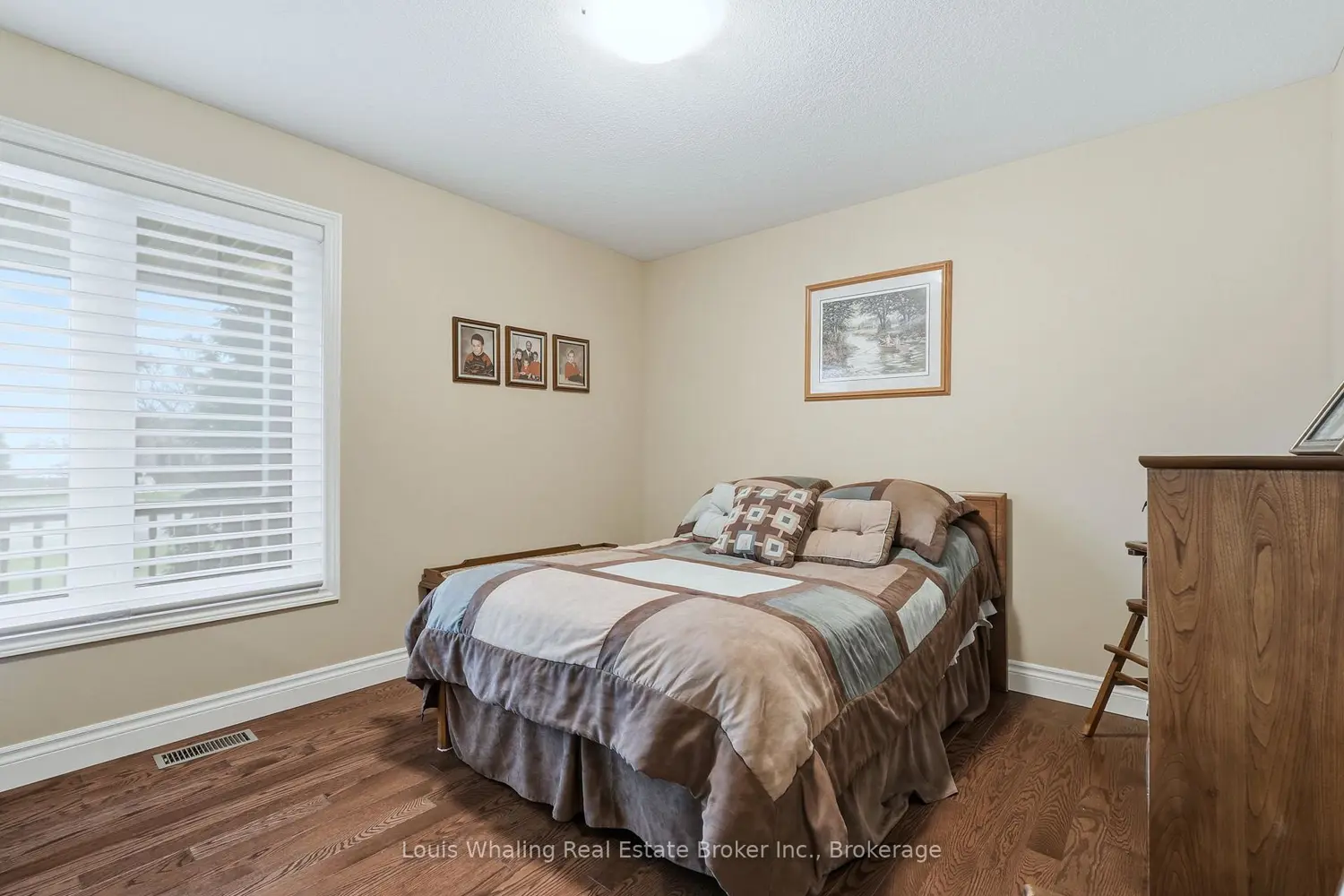 Additional image 10 of 405 2Nd Street