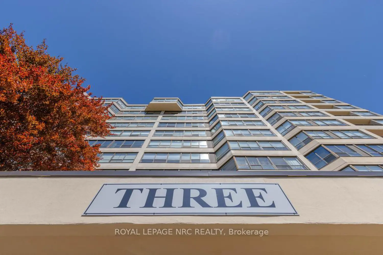 3 Towering Heights Boulevard 804 photo 2