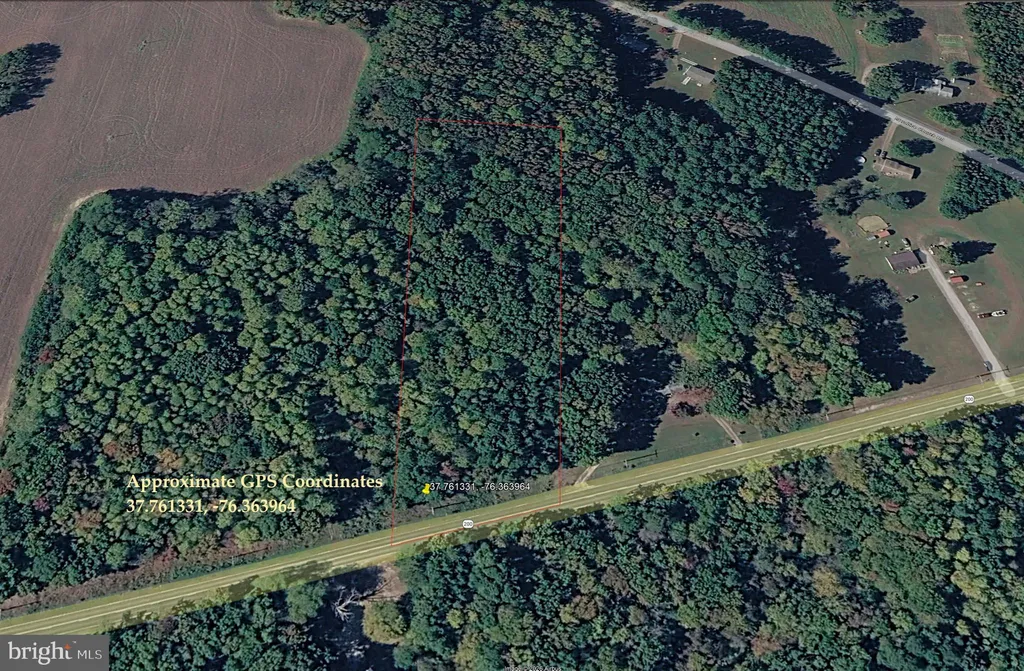 Additional image 12 of 8944 Jessie Dupont Memorial Highway, Kilmarnock, VA 22482