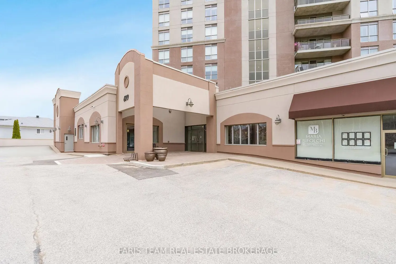 699 Aberdeen Boulevard 608 photo 2