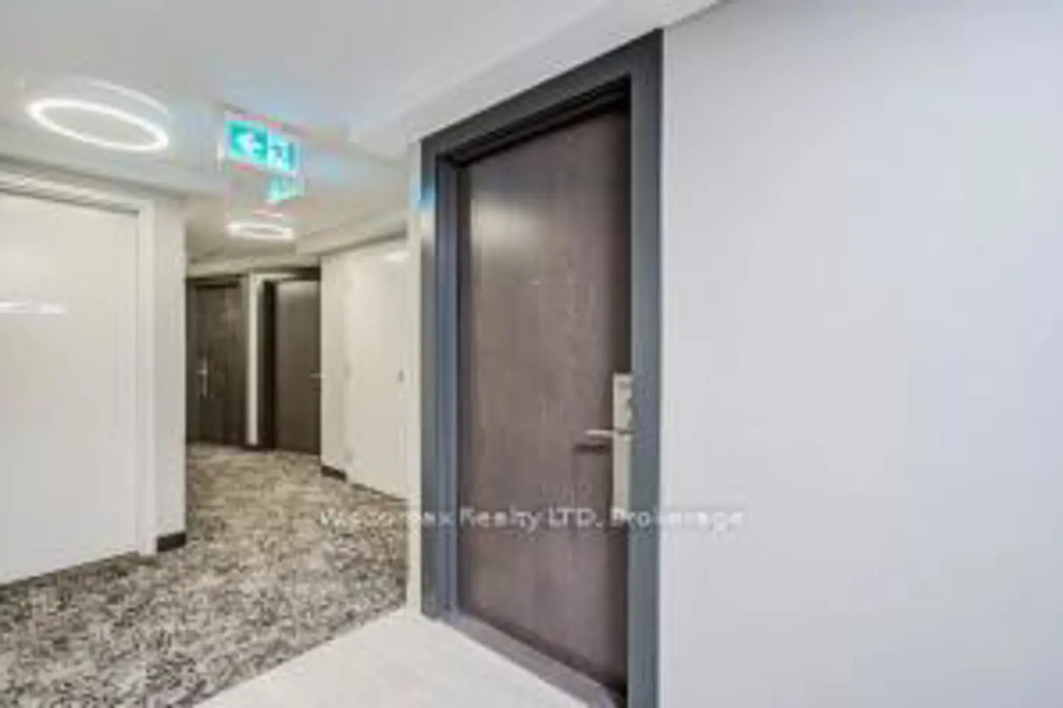 Additional image 3 of 219 Dundas Street 1009