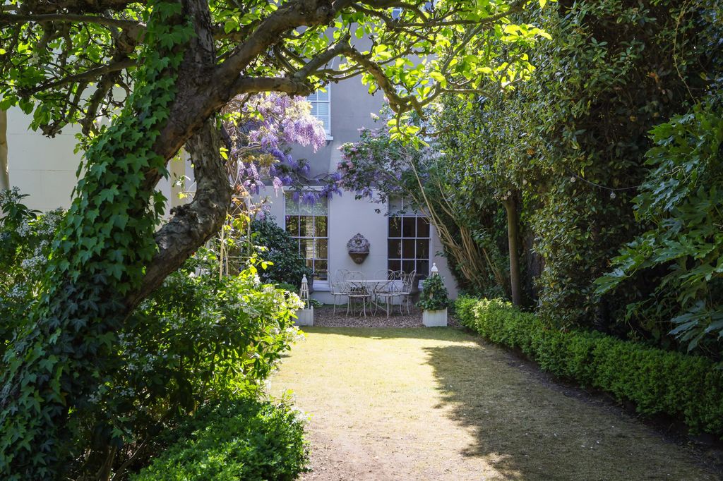 Additional image 17 of 5 bed semi-detached house for salePalace Road, East Molesey, Surrey KT8