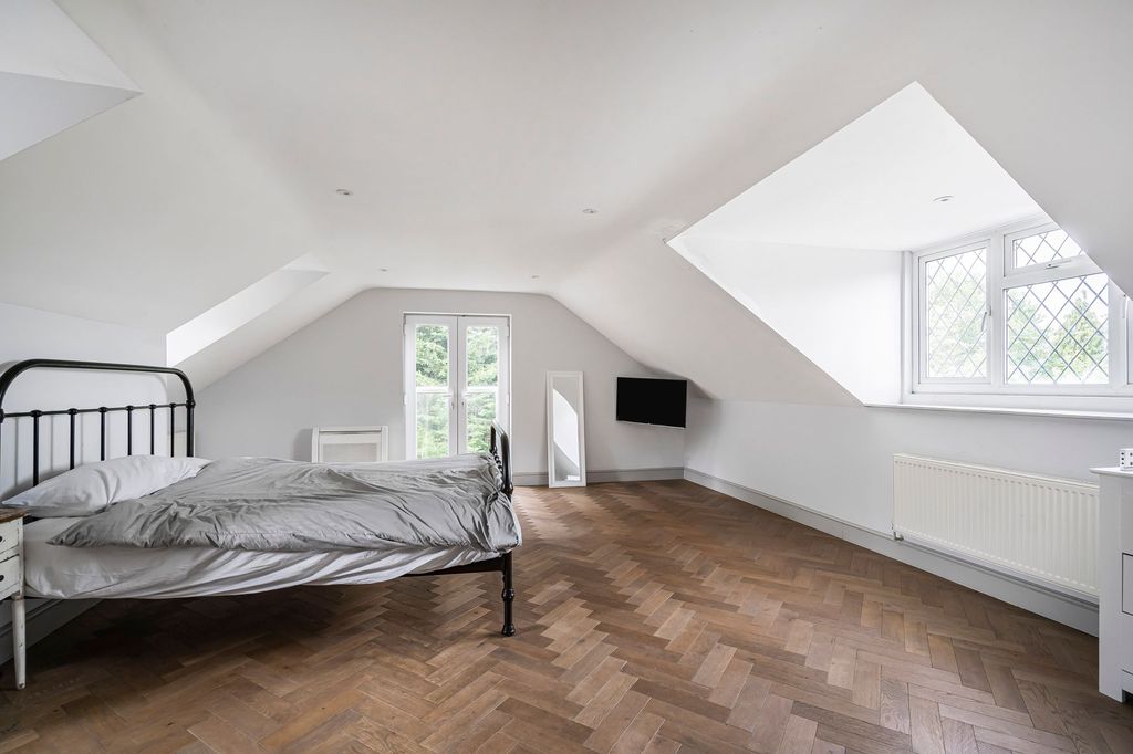 Additional image 21 of 7 bed detached house for saleHeadley Road, Epsom KT18