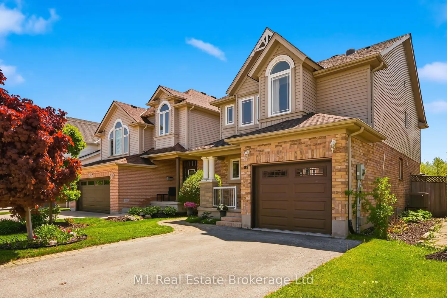 99 Teal Drive photo 2