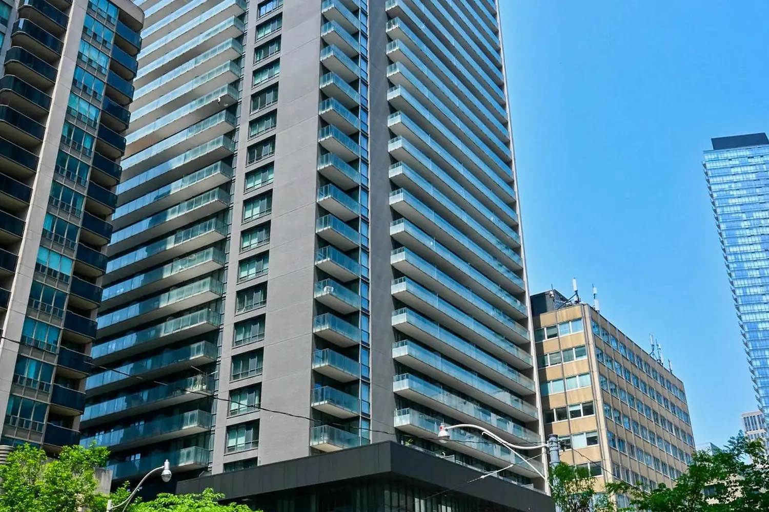 770 Bay Street 2504