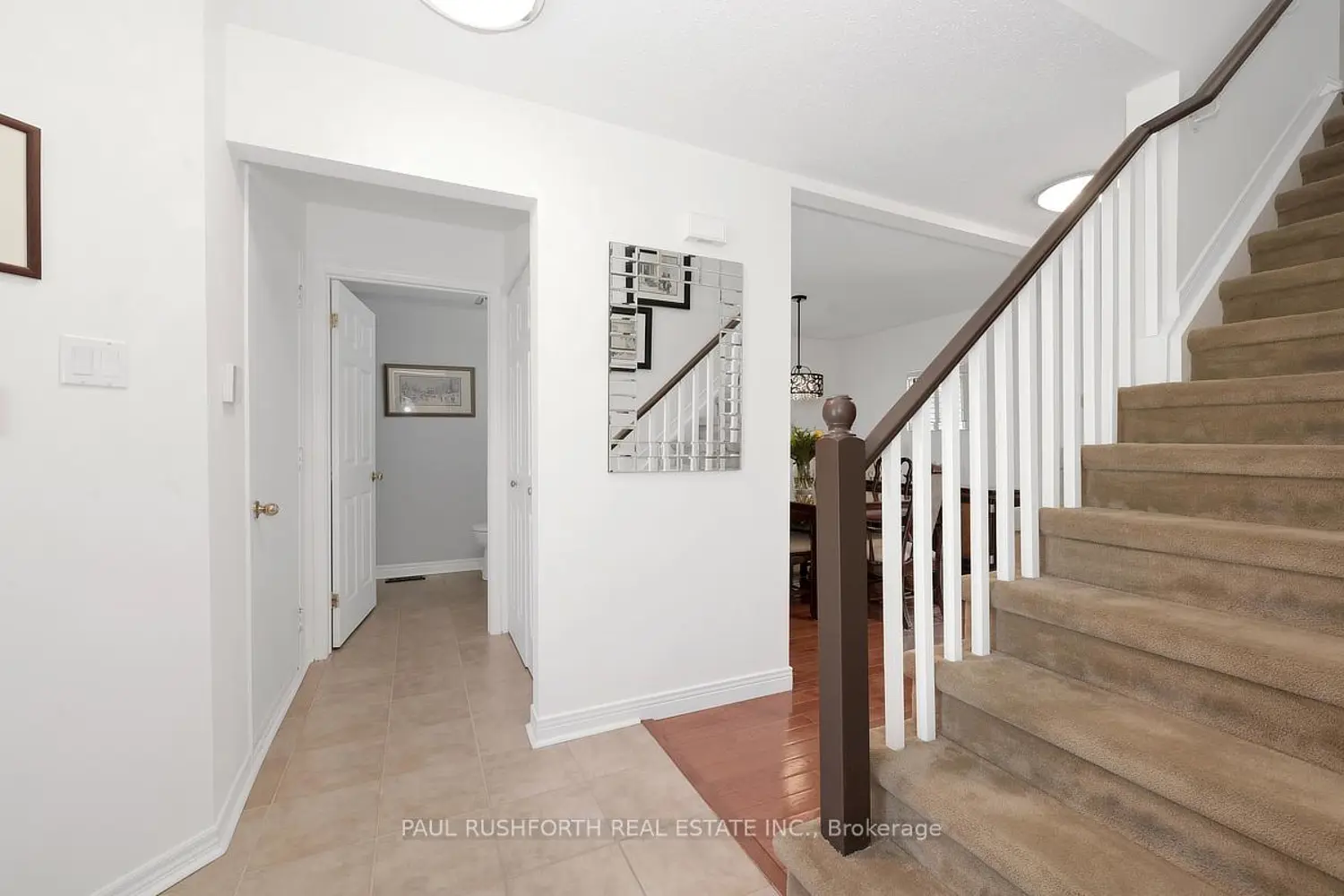 1729 Tache Way photo 3
