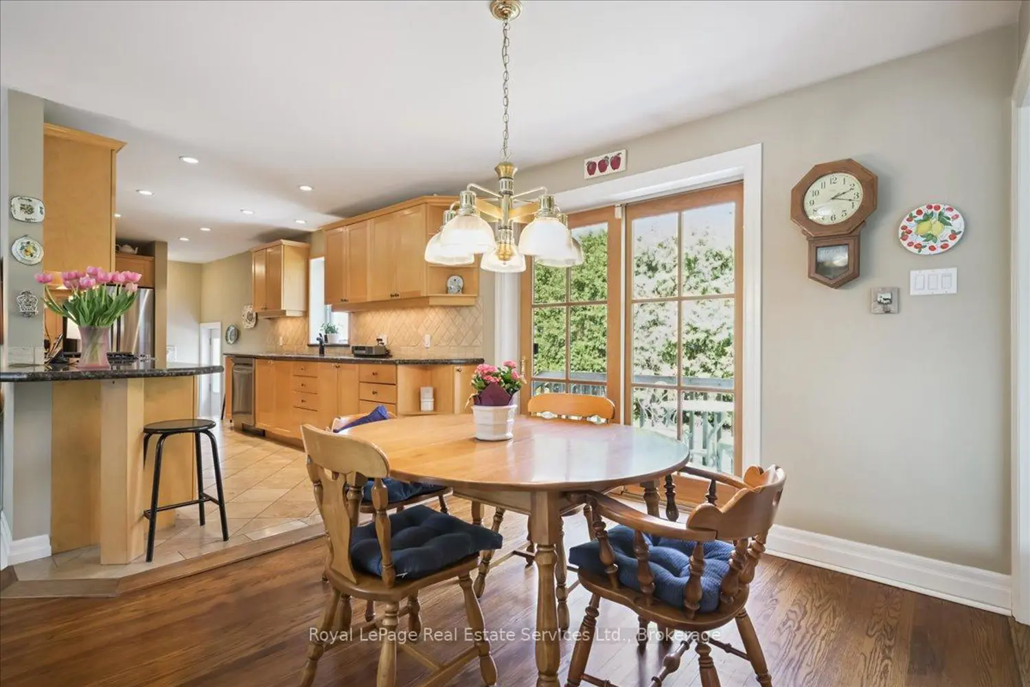 281 Pinehurst Drive photo 5