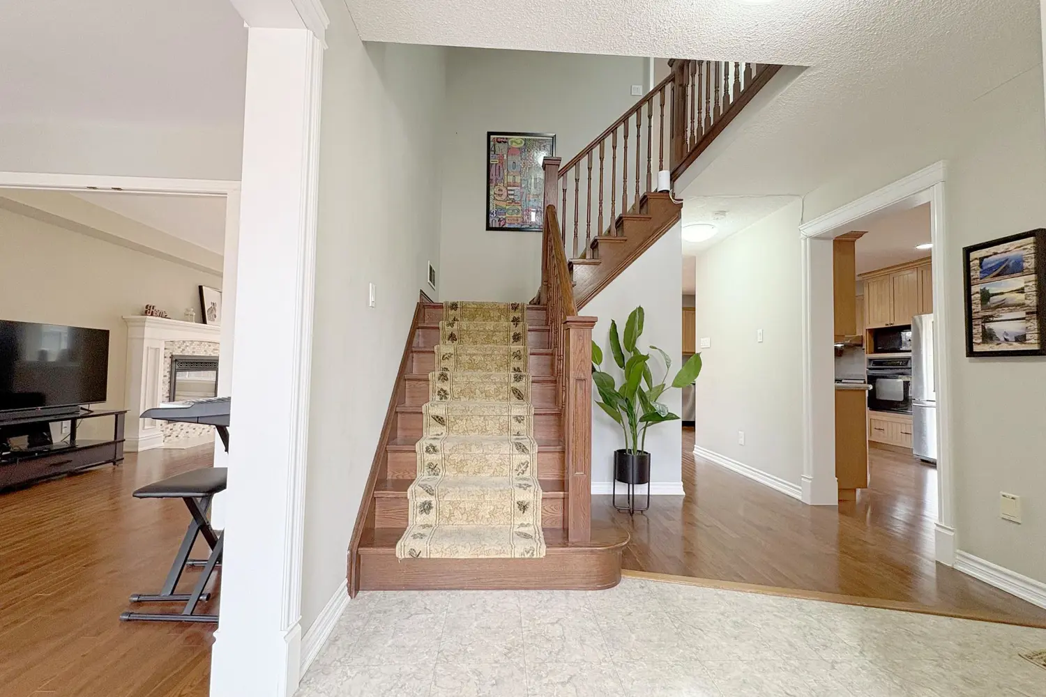 50 Fallingbrook Street photo 3