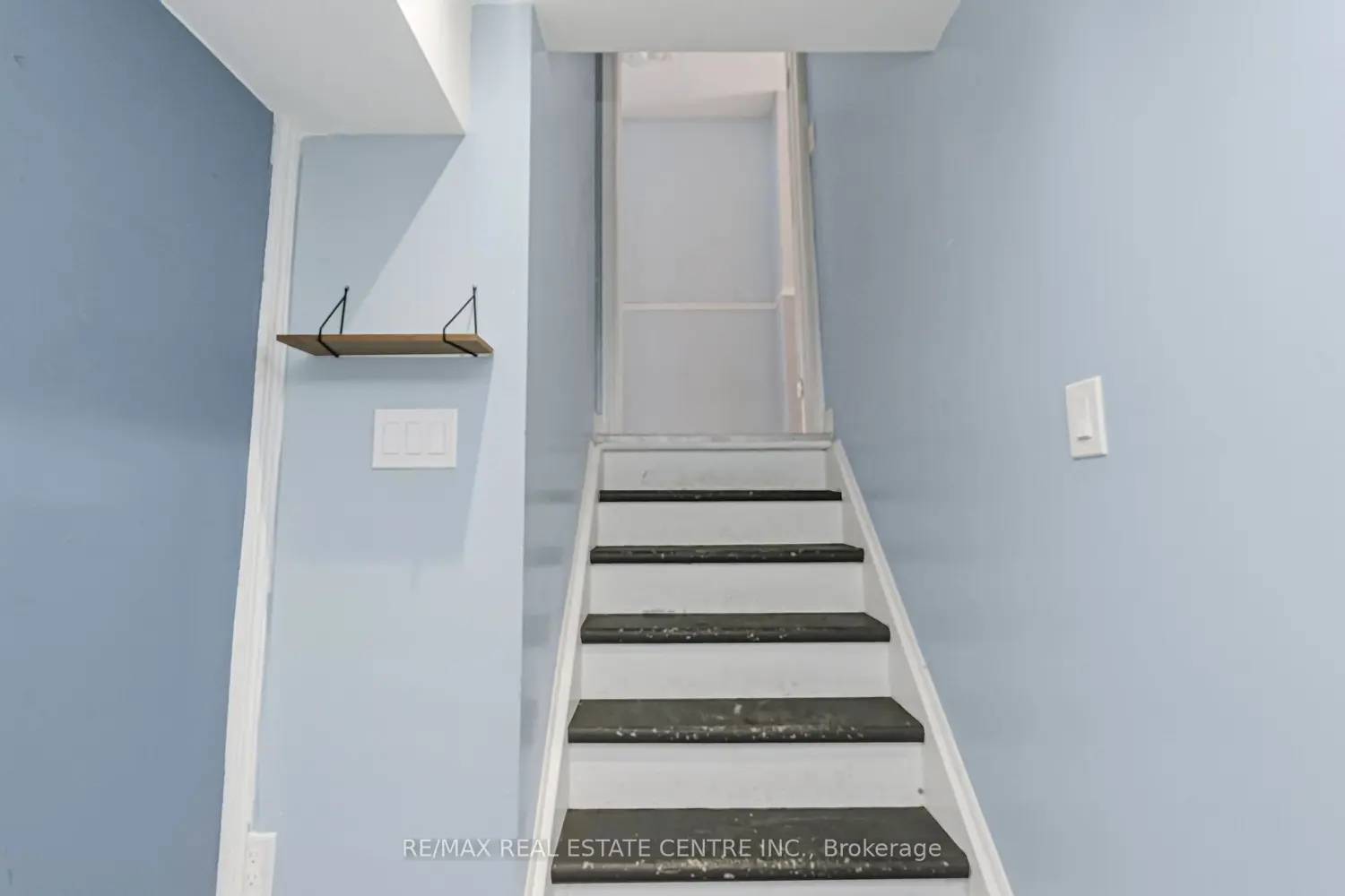 Additional image 13 of 1 Stanwood Crescent