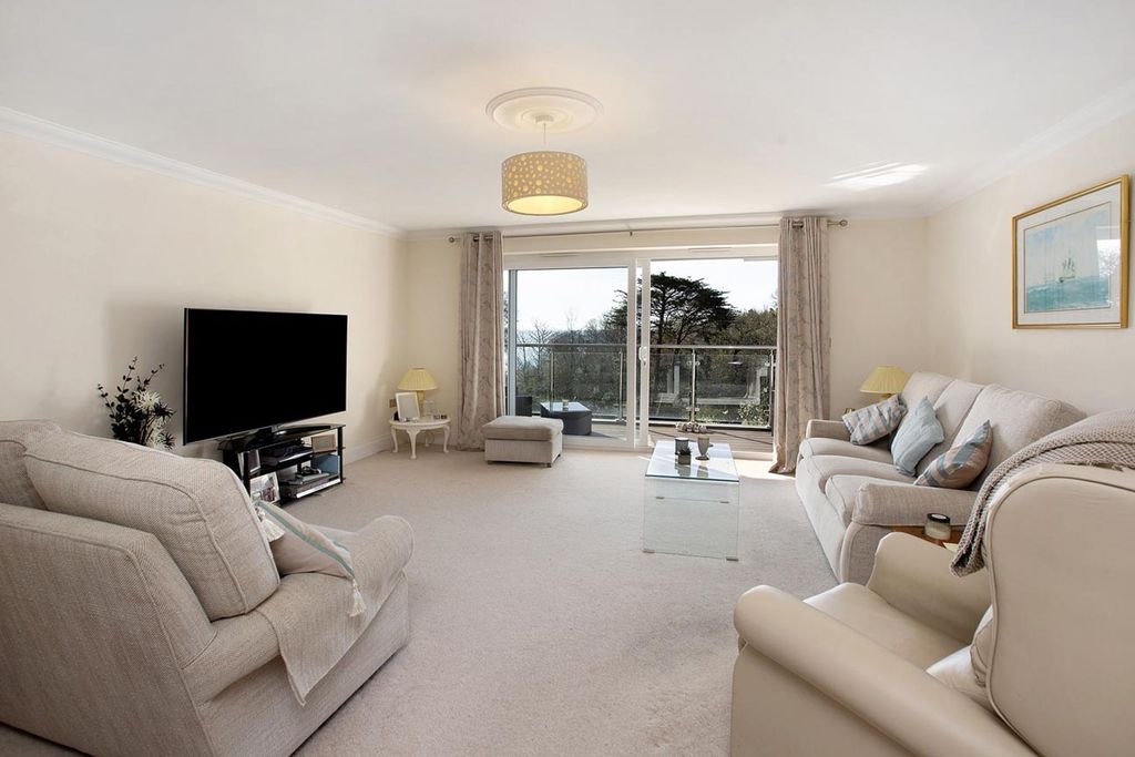 Additional image 9 of 2 bed flat for saleHolcombe Drive, Dawlish EX7