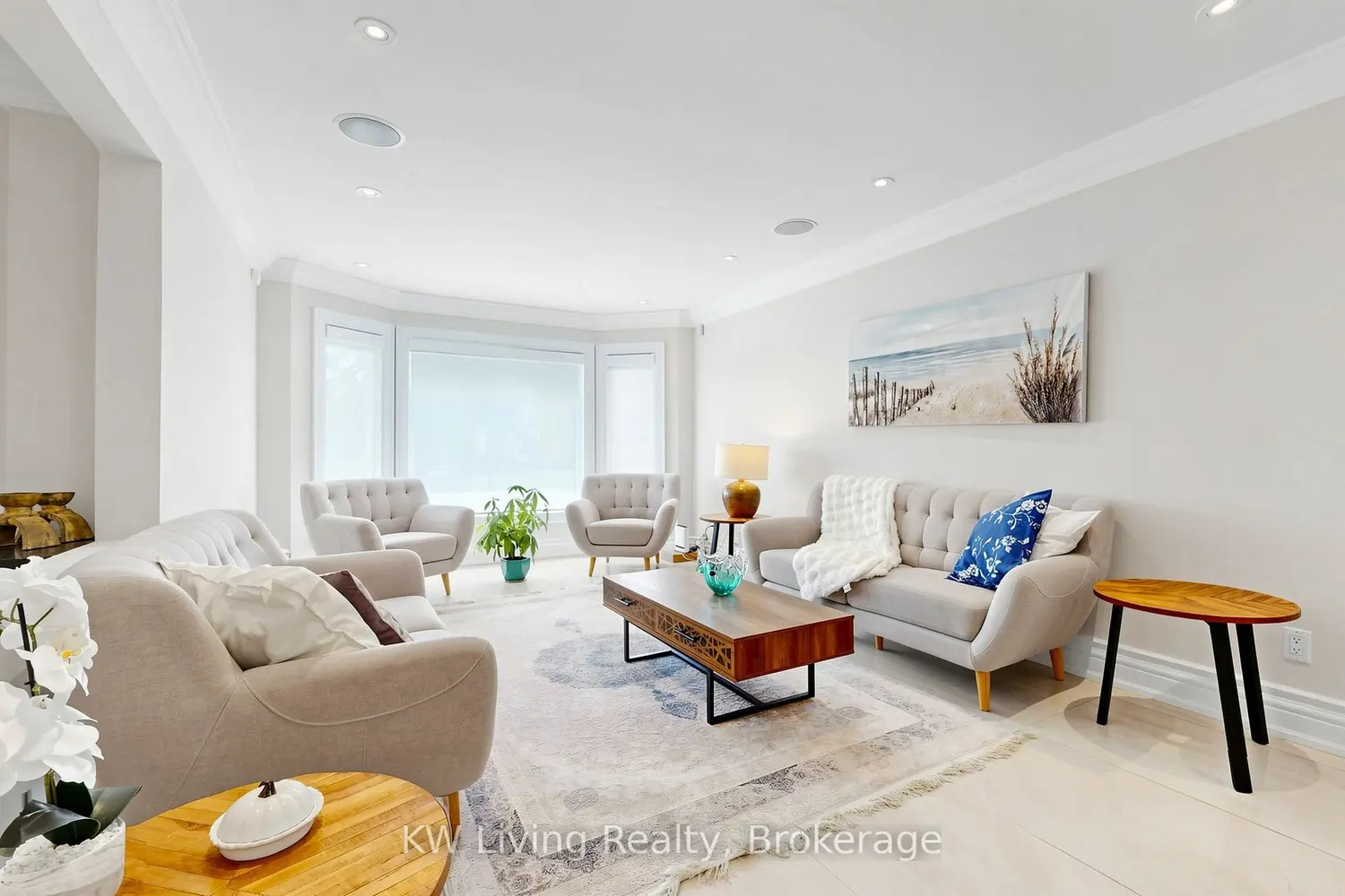 50 King's Cross Avenue photo 2
