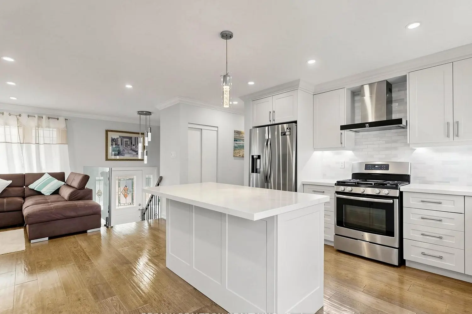 Additional image 7 of 56 Candlewood Crescent