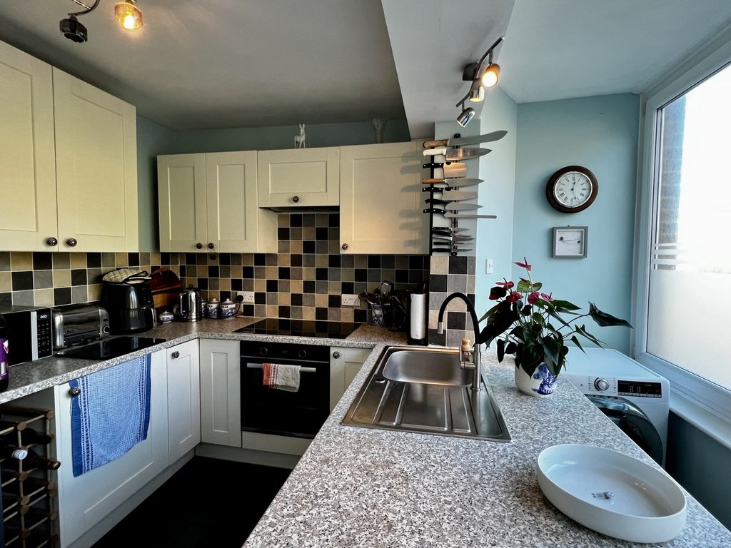 Additional image 15 of 3 bed flat for saleThe Gateway, Dover CT16