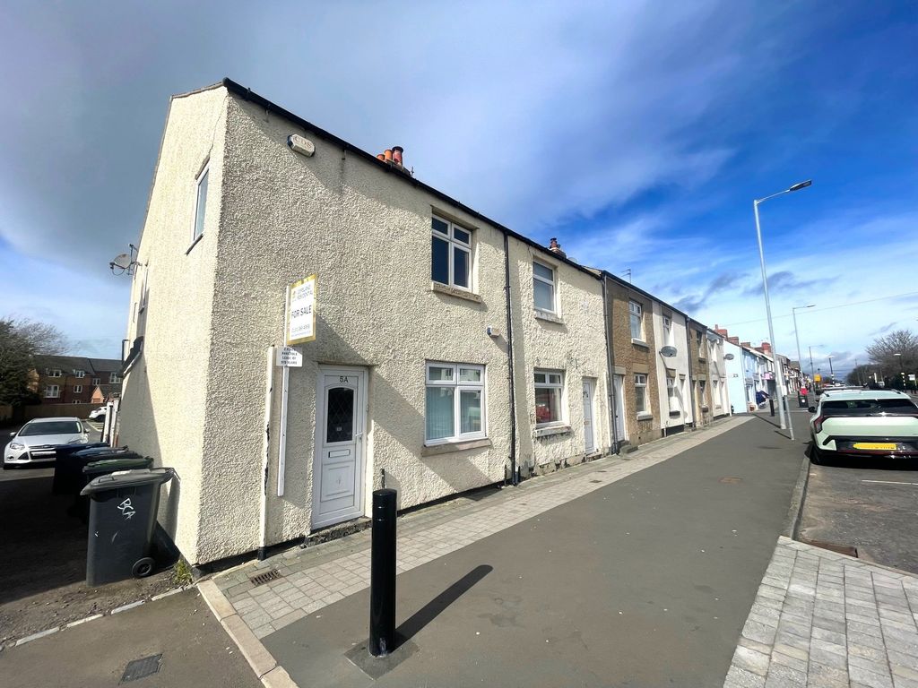 2 bed flat for saleFront Street, Framwellgate Moor, Durham DH1