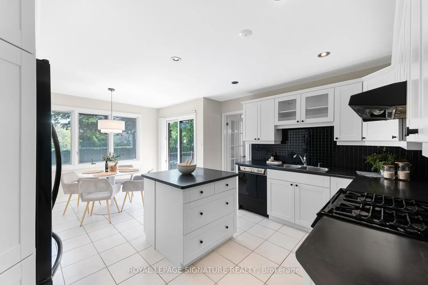 197 Baker Court photo 4