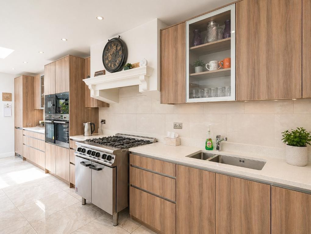 Additional image 3 of 7 bed detached house for saleEdgwarebury Lane, Edgware, London HA8